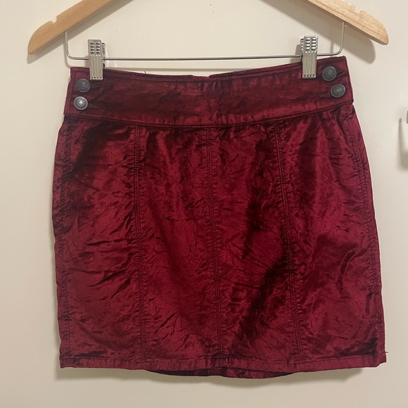 Free People Red Velvet Mini Skirt NWOT - Picture 3 of 6